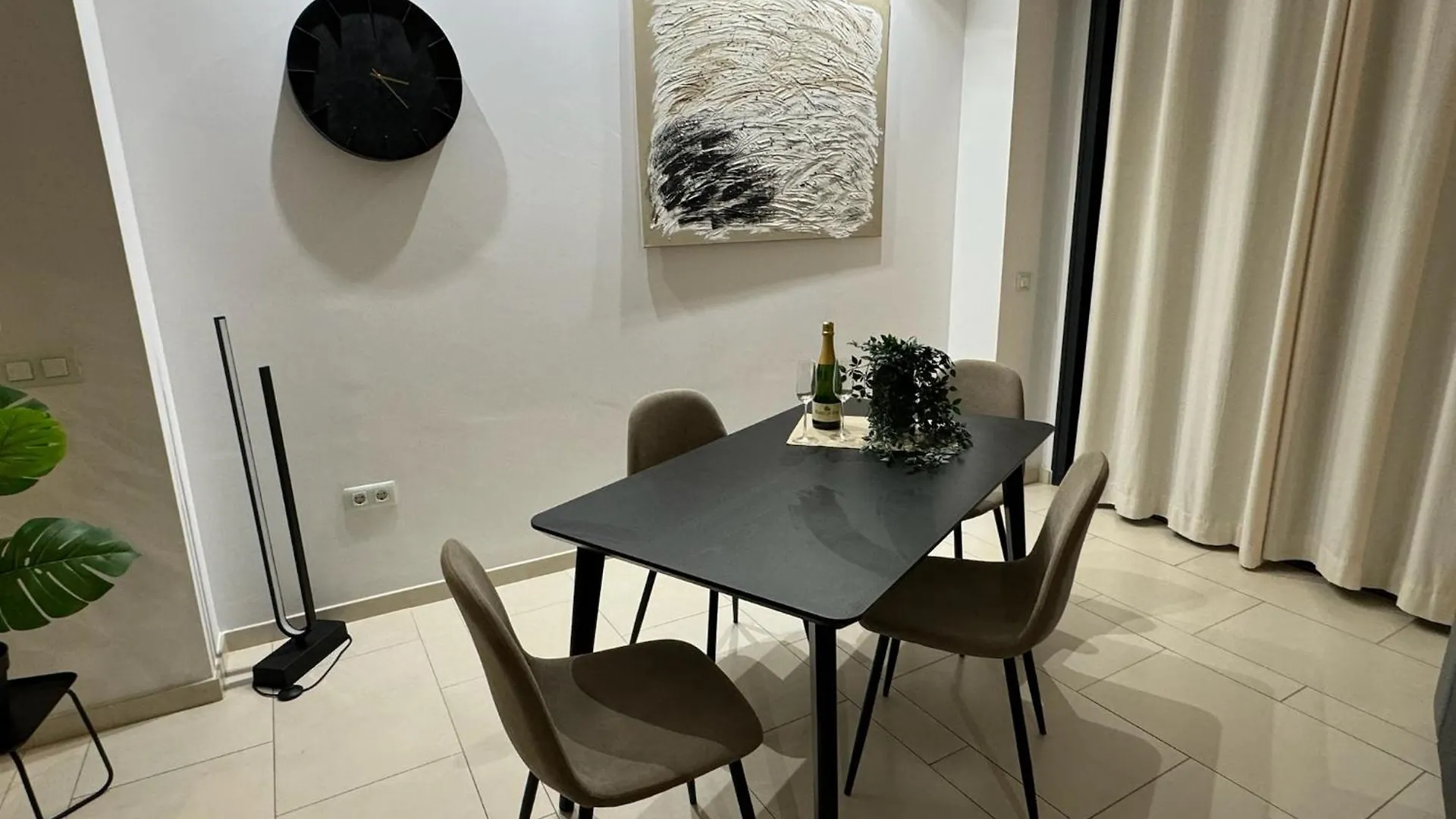 Las Olas, 5Star Appartement, Palmmar Spain